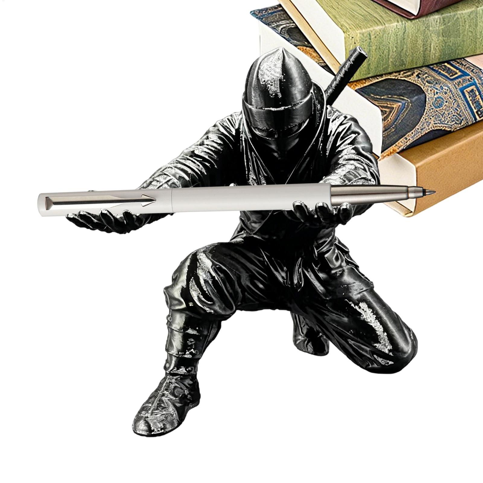 Desk Setup Home Office - Portapenne 3D a forma di ninja,