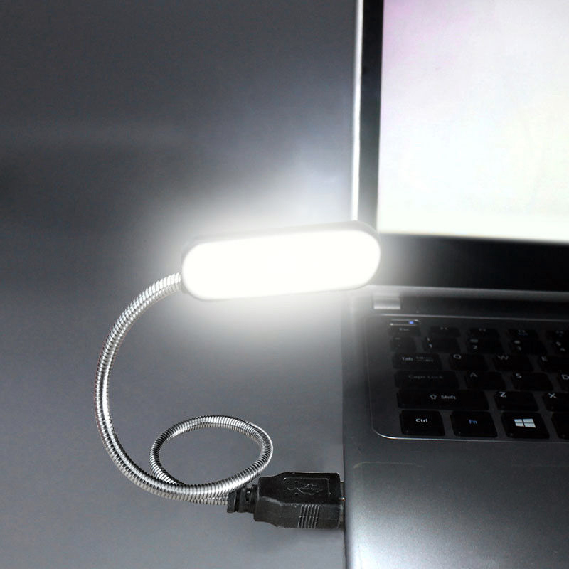 Mini lampada da libro a 4 LED  - Desk Setup Laptop recensione e prezzo