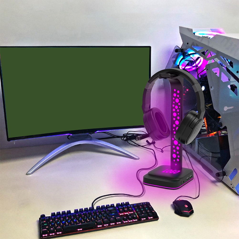 Supporto per Cuffie RGB USB 3. - Desk Setup Headphones recensione e prezzo
