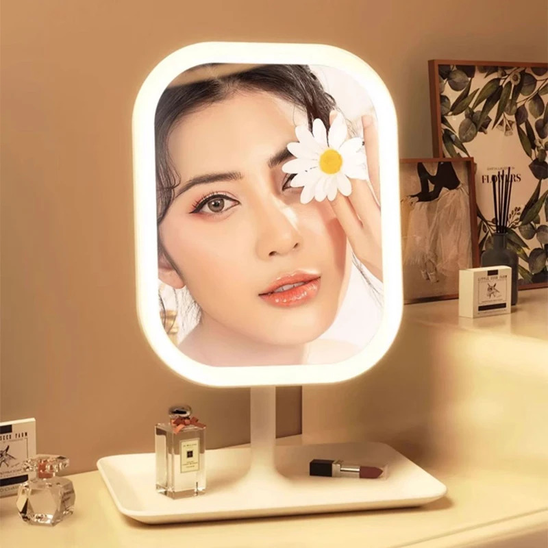Nuovo Specchio da Trucco LED M - Desk Setup Lamp recensione e prezzo